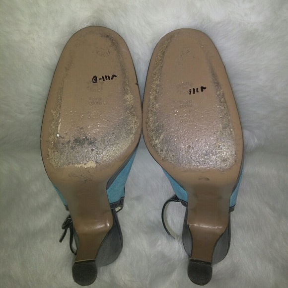 Vtg Moschino Heels - Picture 3 of 3